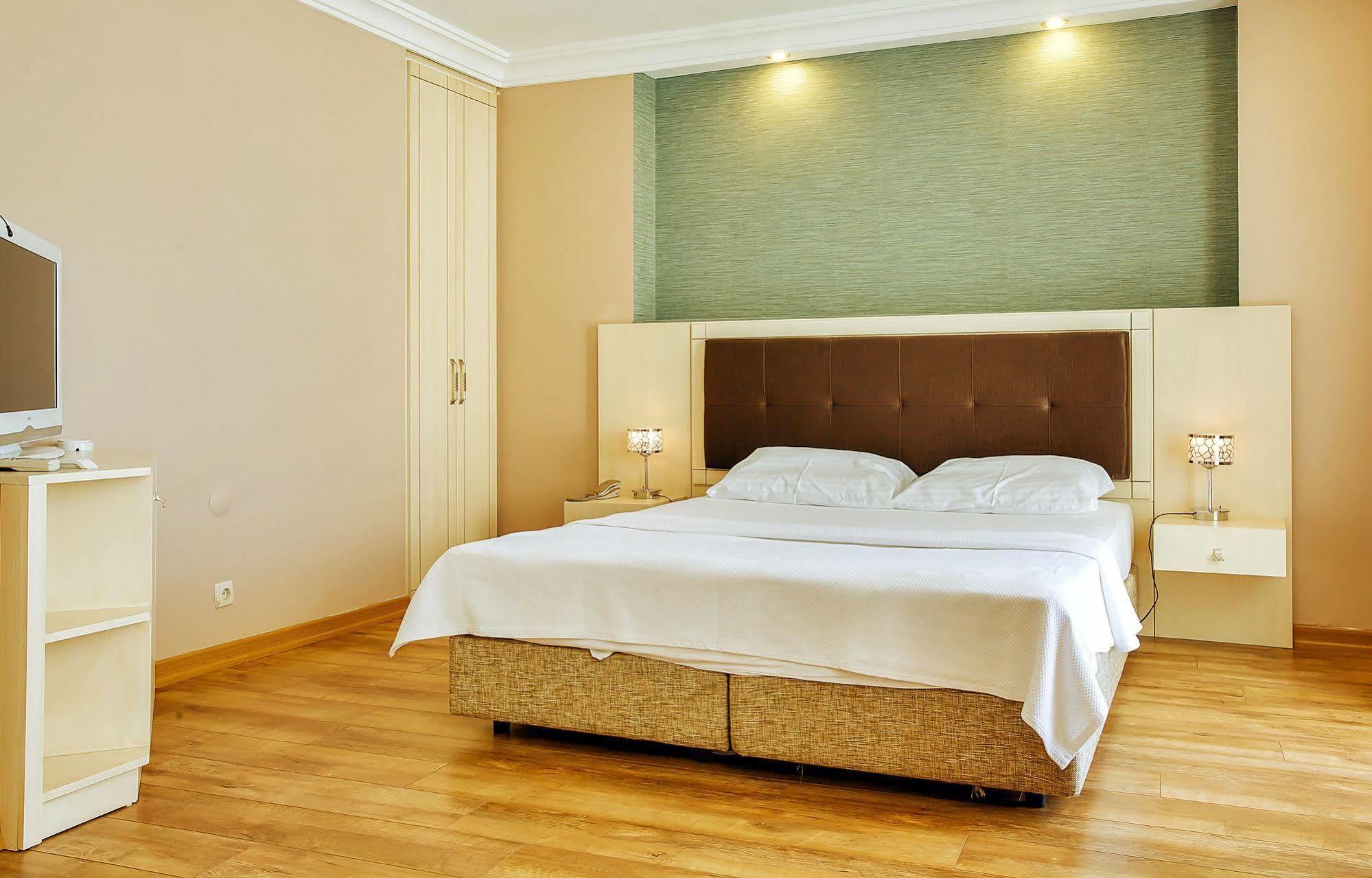 Buyukada Princess Hotel Adalar Kültér fotó